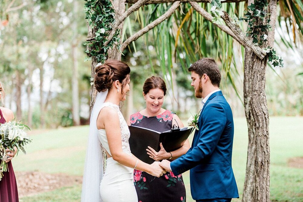 Cairns marriage celebrant performing wedding ceremony